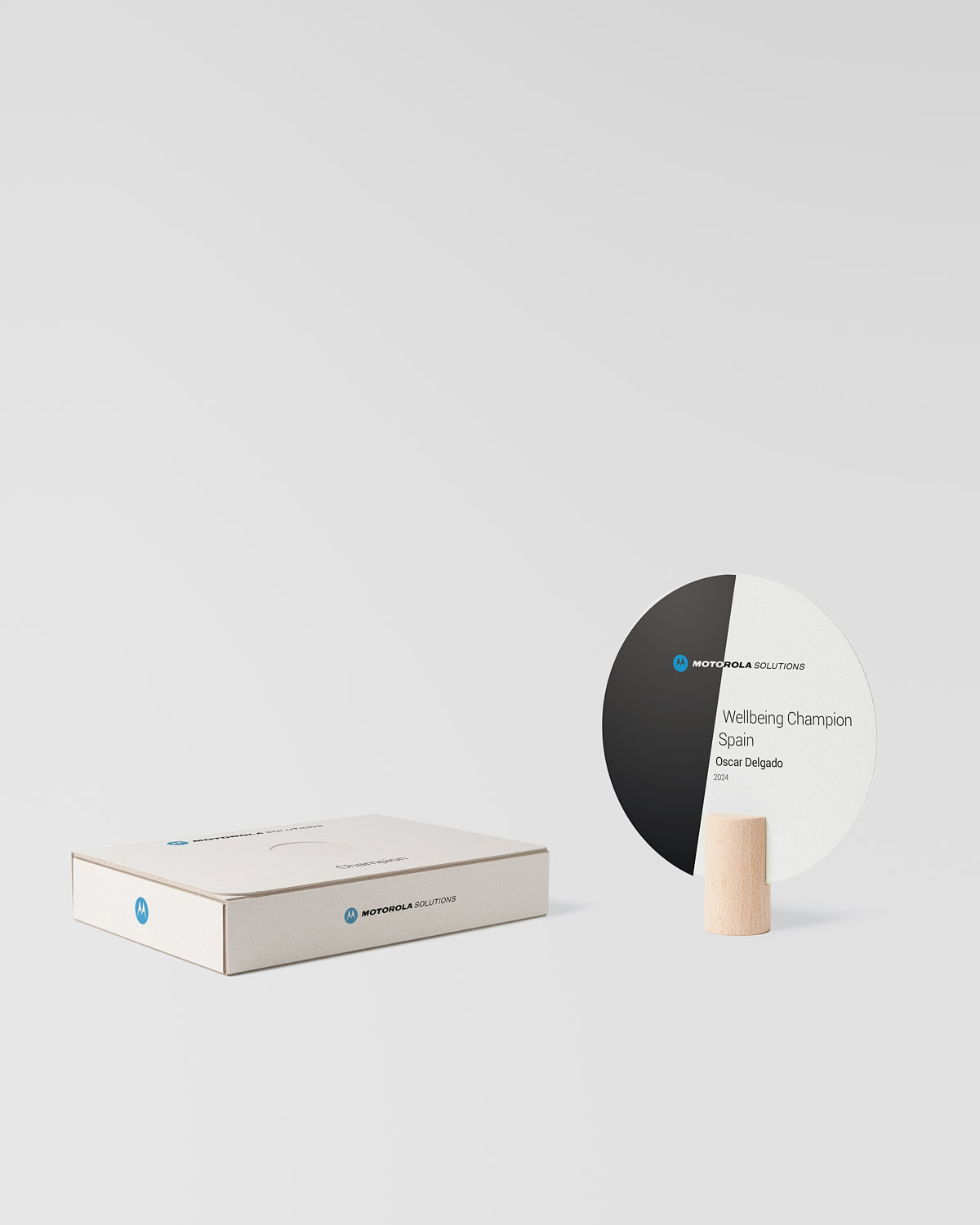 Estuche trofeo personalizado placa conmemorativa Sustain Awards